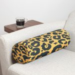 - RealHomes Özel Tasarımlı Dijital Baskılı İç Dolgulu Fermuarlı Silindir Yastık - Realhomes Renkli Zemin Üzerinde Geometrik Desenli Dijital Baskılı Modern İç Dolgulu Süet Silindir Yastık Kırlent - Bel Yastığı Realhomes