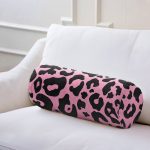 - RealHomes Özel Tasarımlı Dijital Baskılı İç Dolgulu Fermuarlı Silindir Yastık - Realhomes  Renkli Zemin Üzerinde Geometrik Desenli Dijital Baskılı Modern İç Dolgulu Fermuarlı Çok Amaçlı Silindir Yastık Kırlent Realhomes