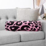 - RealHomes Özel Tasarımlı Dijital Baskılı İç Dolgulu Fermuarlı Silindir Yastık - Realhomes  Renkli Zemin Üzerinde Geometrik Desenli Dijital Baskılı Modern İç Dolgulu Fermuarlı Çok Amaçlı Silindir Yastık Kırlent Realhomes