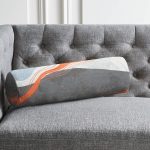 - RealHomes Özel Tasarımlı Dijital Baskılı İç Dolgulu Fermuarlı Silindir Yastık - Realhomes  Renkli Zemin Üzerinde Geometrik Desenli Dijital Baskılı Modern İç Dolgulu - Fermuarlı Süet Silindir Rulo Yastık Kırlent Realhomes