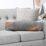 - RealHomes Özel Tasarımlı Dijital Baskılı İç Dolgulu Fermuarlı Silindir Yastık - Realhomes  Renkli Zemin Üzerinde Geometrik Desenli Dijital Baskılı Modern İç Dolgulu - Fermuarlı Süet Silindir Rulo Yastık Kırlent Realhomes