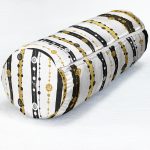 - RealHomes Özel Tasarımlı Dijital Baskılı İç Dolgulu Fermuarlı Silindir Yastık - Realhomes  Beyaz Zemin Üzerinde Gold Çizgili Dijital Baskılı Modern İç Dolgulu - Fermuarlı Süet Silindir Daire Yastık Kırlent Realhomes
