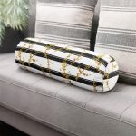 Beyaz Zeminde Siyah Çizgili Gold Detaylı Yaprak Desenli Modern İç Dolgulu - Fermuarlı Süet Silindir Yuvarlak Yastık Kırlent Realhomes