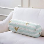 - RealHomes Özel Tasarımlı Dijital Baskılı İç Dolgulu Fermuarlı Silindir Yastık - Realhomes  Beyaz Zeminde Renkli Çizgili Gold Detaylı Kalp Desenli Dijital Baskılı Modern İç Dolgulu Fermuarlı Çok Amaçlı Silindir Yastık Kırlent Realhomes