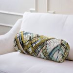 - RealHomes Özel Tasarımlı Dijital Baskılı İç Dolgulu Fermuarlı Silindir Yastık - Realhomes Beyaz Zemin Üzerinde Gold Detaylı Geometrik Desenli Dijital Baskılı Modern İç Dolgulu - Fermuarlı Süet Silindir Rulo Yastık Kırlent Realhomes