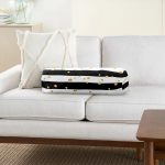 Siyah Yatay Çizgili Gold Detaylı Puantiyeli Dijital Baskılı Modern İç Dolgulu - Fermuarlı Süet Silindir Yuvarlak Yastık Kırlent Realhomes