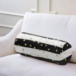 - RealHomes Özel Tasarımlı Dijital Baskılı İç Dolgulu Fermuarlı Silindir Yastık - Realhomes  Beyaz Zemin Üzerinde Gold Detaylı Yıldız Desenli Dijital Baskılı Modern İç Dolgulu - Fermuarlı Süet Silindir Rulo Yastık Kırlent Realhomes