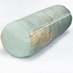 - RealHomes Özel Tasarımlı Dijital Baskılı İç Dolgulu Fermuarlı Silindir Yastık - Realhomes Renkli Zemin Üzerinde Soyut Mermer Desenli Dijital Baskılı Modern İç Dolgulu - Fermuarlı Süet Silindir Daire Yastık Kırlent Realhomes