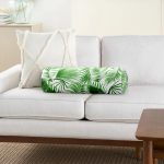 - RealHomes Özel Tasarımlı Dijital Baskılı İç Dolgulu Fermuarlı Silindir Yastık - Realhomes  Beyaz Zemin Üzerinde Yeşil Yaprak Desenli Dijital Baskılı Modern İç Dolgulu Fermuarlı Çok Amaçlı Silindir Yastık Kırlent Realhomes