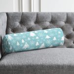 Renkli Zemin Üzerinde Yılbaşı Desenli Dijital Baskılı Modern İç Dolgulu - Fermuarlı Süet Silindir Daire Yastık Kırlent Realhomes