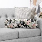 Renkli Zemin Üzerinde Çiçek Desenli Dijital Baskılı Modern İç Dolgulu - Fermuarlı Süet Silindir Rulo Yastık Kırlent Realhomes