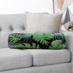 - RealHomes Özel Tasarımlı Dijital Baskılı İç Dolgulu Fermuarlı Silindir Yastık - Realhomes  Siyah Zemin Üzerinde Yeşil Yaprak Desenli Dijital Baskılı Modern İç Dolgulu - Fermuarlı Süet Silindir Rulo Yastık Kırlent Realhomes