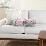 - RealHomes Özel Tasarımlı Dijital Baskılı İç Dolgulu Fermuarlı Silindir Yastık - Realhomes Renkli Zemin Üzerinde Çiçek Desenli Dijital Baskılı Modern İç Dolgulu - Fermuarlı Süet Silindir Rulo Yastık Kırlent Realhomes