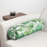 - RealHomes Özel Tasarımlı Dijital Baskılı İç Dolgulu Fermuarlı Silindir Yastık - Realhomes Beyaz Zemin Üzerinde Yeşil Yaprak Desenli Dijital Baskılı Modern İç Dolgulu - Fermuarlı Süet Berjer Silindir Yastık Kırlent Realhomes