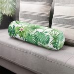 - RealHomes Özel Tasarımlı Dijital Baskılı İç Dolgulu Fermuarlı Silindir Yastık - Realhomes Beyaz Zemin Üzerinde Yeşil Yaprak Desenli Dijital Baskılı Modern İç Dolgulu - Fermuarlı Süet Berjer Silindir Yastık Kırlent Realhomes