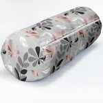 - RealHomes Özel Tasarımlı Dijital Baskılı İç Dolgulu Fermuarlı Silindir Yastık - Realhomes Pastel Zemin Üzerinde Yaprak Desenli Dijital Baskılı Modern İç Dolgulu Süet Silindir Yastık Kırlent - Bel Yastığı Realhomes