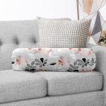 - RealHomes Özel Tasarımlı Dijital Baskılı İç Dolgulu Fermuarlı Silindir Yastık - Realhomes Pastel Zemin Üzerinde Yaprak Desenli Dijital Baskılı Modern İç Dolgulu Süet Silindir Yastık Kırlent - Bel Yastığı Realhomes