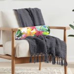 - RealHomes Özel Tasarımlı Dijital Baskılı İç Dolgulu Fermuarlı Silindir Yastık - Realhomes Beyaz Zemin Üzerinde Renkli Yaprak Desenli Dijital Baskılı Modern İç Dolgulu Yumuşak Silindir Form Yastık Kırlent Realhomes