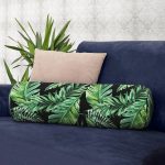 - RealHomes Özel Tasarımlı Dijital Baskılı İç Dolgulu Fermuarlı Silindir Yastık - Realhomes Siyah Zemin Üzerinde Yaprak Desenli Dijital Baskılı Modern İç Dolgulu Süet Silindir Yastık Kırlent - Bel Yastığı Realhomes