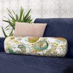 - RealHomes Özel Tasarımlı Dijital Baskılı İç Dolgulu Fermuarlı Silindir Yastık - Realhomes Beyaz Zemin Üzerinde Sonbahar Yaprak Desenli Dijital Baskılı Modern İç Dolgulu Süet Silindir Yastık Kırlent - Bel Yastığı Realhomes