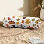 - RealHomes Özel Tasarımlı Dijital Baskılı İç Dolgulu Fermuarlı Silindir Yastık - Realhomes  Beyaz Zemin Üzerinde Sonbahar Desenli Bal Kabağı Dijital Baskılı Modern İç Dolgulu Yumuşak Silindir Form Yastık Kırlent Realhomes