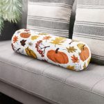 - RealHomes Özel Tasarımlı Dijital Baskılı İç Dolgulu Fermuarlı Silindir Yastık - Realhomes  Beyaz Zemin Üzerinde Sonbahar Desenli Bal Kabağı Dijital Baskılı Modern İç Dolgulu Yumuşak Silindir Form Yastık Kırlent Realhomes
