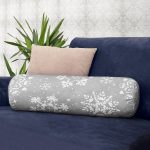 Renkli Zemin Üzerinde Beyaz Kar tanesi Desenli Dijital Baskılı Modern İç Dolgulu Fermuarlı Çok Amaçlı Silindir Yastık Kırlent Realhomes