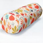 - RealHomes Özel Tasarımlı Dijital Baskılı İç Dolgulu Fermuarlı Silindir Yastık - Realhomes Sonbahar Temalı Yaprak Figürlü Dijital Baskılı Modern İç Dolgulu - Fermuarlı Süet Silindir Rulo Yastık Kırlent Realhomes