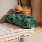 - RealHomes Özel Tasarımlı Dijital Baskılı İç Dolgulu Fermuarlı Silindir Yastık - Realhomes Siyah Zemin Üzerinde Yeşil Yaprak Desenli Dijital Baskılı Modern İç Dolgulu Yumuşak Silindir Form Yastık Kırlent Realhomes