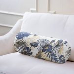 - RealHomes Özel Tasarımlı Dijital Baskılı İç Dolgulu Fermuarlı Silindir Yastık - Realhomes  Beyaz Zemin Üzerinde Gold Detaylı Yaprak Desenli Dijital Baskılı Modern İç Dolgulu Fermuarlı Çok Amaçlı Silindir Yastık Kırlent Realhomes