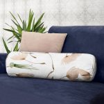 - RealHomes Özel Tasarımlı Dijital Baskılı İç Dolgulu Fermuarlı Silindir Yastık - Realhomes Beyaz Zemin Üzerinde Çiçek Desenli Dijital Baskılı Modern İç Dolgulu - Fermuarlı Süet Silindir Daire Yastık Kırlent Realhomes