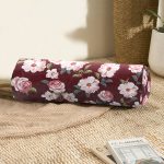 - RealHomes Özel Tasarımlı Dijital Baskılı İç Dolgulu Fermuarlı Silindir Yastık - Realhomes Renkli Zemin Üzerinde Çiçek Desenli Dijital Baskılı Modern İç Dolgulu - Fermuarlı Süet Silindir Daire Yastık Kırlent Realhomes