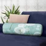 Pastel Zemin Üzerinde Beyaz Çiçek Desenli Dijital Baskılı Modern İç Dolgulu Süet Silindir Yastık Kırlent - Bel Yastığı Realhomes