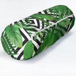 - RealHomes Özel Tasarımlı Dijital Baskılı İç Dolgulu Fermuarlı Silindir Yastık - Realhomes Geometrik Zeminde Yeşil Yaprak Desenli Dijital Baskılı Modern İç Dolgulu - Fermuarlı Süet Silindir Rulo Yastık Kırlent Realhomes