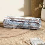 - RealHomes Özel Tasarımlı Dijital Baskılı İç Dolgulu Fermuarlı Silindir Yastık - Realhomes Beyaz Zemin Üzerinde Renkli Yaprak Desenli Dijital Baskılı Modern İç Dolgulu - Fermuarlı Süet Berjer Silindir Yastık Kırlent Realhomes