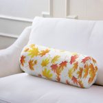 Beyaz Zemin Üzerinde Sonbahar Yaprak Desenli Dijital Baskılı Modern İç Dolgulu Süet Silindir Yastık Kırlent - Bel Yastığı Realhomes