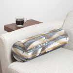 - RealHomes Özel Tasarımlı Dijital Baskılı İç Dolgulu Fermuarlı Silindir Yastık - Realhomes Beyaz Zemin Üzerinde Renkli Yaprak Desenli Dijital Baskılı Modern İç Dolgulu Süet Silindir Yastık Kırlent - Bel Yastığı Realhomes