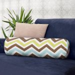 - RealHomes Özel Tasarımlı Dijital Baskılı İç Dolgulu Fermuarlı Silindir Yastık - Realhomes Realhomes Modern Zikzak Dijital Baskılı Modern İç Dolgulu - Fermuarlı Süet Silindir Daire Yastık Kırlent Realhomes