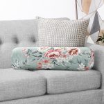 - RealHomes Özel Tasarımlı Dijital Baskılı İç Dolgulu Fermuarlı Silindir Yastık - Realhomes Renkli Zemin Üzerinde Çiçek Desenli Dijital Baskılı Modern İç Dolgulu - Fermuarlı Süet Silindir Rulo Yastık Kırlent Realhomes