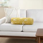 - RealHomes Özel Tasarımlı Dijital Baskılı İç Dolgulu Fermuarlı Silindir Yastık - Realhomes Renkli Zemin Üzerinde Geyik Desenli Dijital Baskılı Modern İç Dolgulu - Fermuarlı Süet Berjer Silindir Yastık Kırlent Realhomes