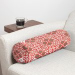 - RealHomes Özel Tasarımlı Dijital Baskılı İç Dolgulu Fermuarlı Silindir Yastık - Realhomes Beyaz Zemin Üzerinde Çini Desenli Dijital Baskılı Modern İç Dolgulu Yumuşak Silindir Form Yastık Kırlent Realhomes