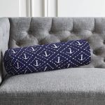 - RealHomes Özel Tasarımlı Dijital Baskılı İç Dolgulu Fermuarlı Silindir Yastık - Realhomes Renkli Zemin Üzerinde Modern Çapa Desenli Dijital Baskılı Modern İç Dolgulu - Fermuarlı Süet Berjer Silindir Yastık Kırlent Realhomes