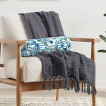 - RealHomes Özel Tasarımlı Dijital Baskılı İç Dolgulu Fermuarlı Silindir Yastık - Realhomes Beyaz Zemin Üzerinde Deniz Yıldızı Desenli Dijital Baskılı Modern İç Dolgulu - Fermuarlı Süet Silindir Rulo Yastık Kırlent Realhomes