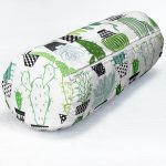 - RealHomes Özel Tasarımlı Dijital Baskılı İç Dolgulu Fermuarlı Silindir Yastık - Realhomes  Beyaz Zemin Üzerinde Yeşil Kaktüs Desenli Dijital Baskılı Modern İç Dolgulu Süet Silindir Yastık Kırlent - Bel Yastığı Realhomes