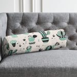 - RealHomes Özel Tasarımlı Dijital Baskılı İç Dolgulu Fermuarlı Silindir Yastık - Realhomes  Renkli Zemin Üzerinde Kaktüs Desenli Dijital Baskılı Modern İç Dolgulu Süet Silindir Yastık Kırlent - Bel Yastığı Realhomes