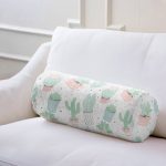 Beyaz Zemin Üzerinde Renkli Kaktüs Desenli Dijital Baskılı Modern İç Dolgulu - Fermuarlı Süet Silindir Daire Yastık Kırlent Realhomes