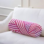 - RealHomes Özel Tasarımlı Dijital Baskılı İç Dolgulu Fermuarlı Silindir Yastık - Realhomes Sevgililer Günü Temalı Özel Tasarım Dijital Baskılı Modern İç Dolgulu - Fermuarlı Süet Silindir Yuvarlak Yastık Kırlent Realhomes