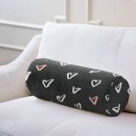 - RealHomes Özel Tasarımlı Dijital Baskılı İç Dolgulu Fermuarlı Silindir Yastık - Realhomes  Sevgililer Günü Temalı Özel Tasarım Dijital Baskılı Modern İç Dolgulu - Fermuarlı Süet Berjer Silindir Yastık Kırlent Realhomes