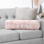 - RealHomes Özel Tasarımlı Dijital Baskılı İç Dolgulu Fermuarlı Silindir Yastık - Realhomes  Sevgililer Günü Temalı Özel Tasarım Dijital Baskılı Modern İç Dolgulu Yumuşak Silindir Form Yastık Kırlent Realhomes