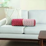 Bordo & Beyaz Ogea Desenli Dijital Baskılı Modern İç Dolgulu Yumuşak Silindir Form Yastık Kırlent Realhomes